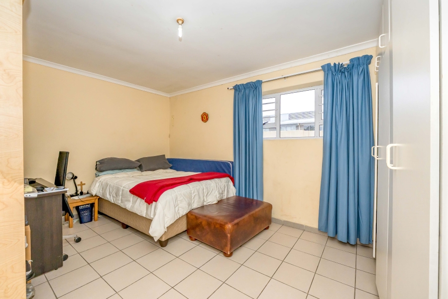 3 Bedroom Property for Sale in Thornton Western Cape